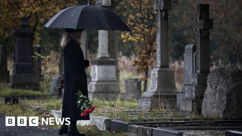 London funeral costs highest in UK, report finds
