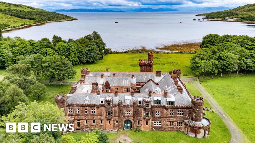 Scottish island castle goes back on sale for £750,000