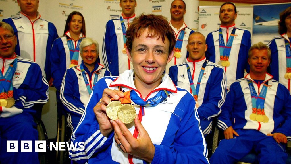 Tanni Grey-Thompson Crawls Off LNER Train