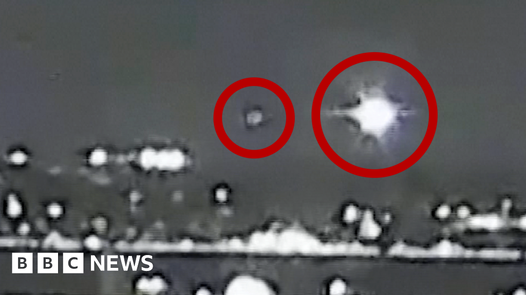 Watch: Rescue efforts as passenger jet and helicopter collide in DC