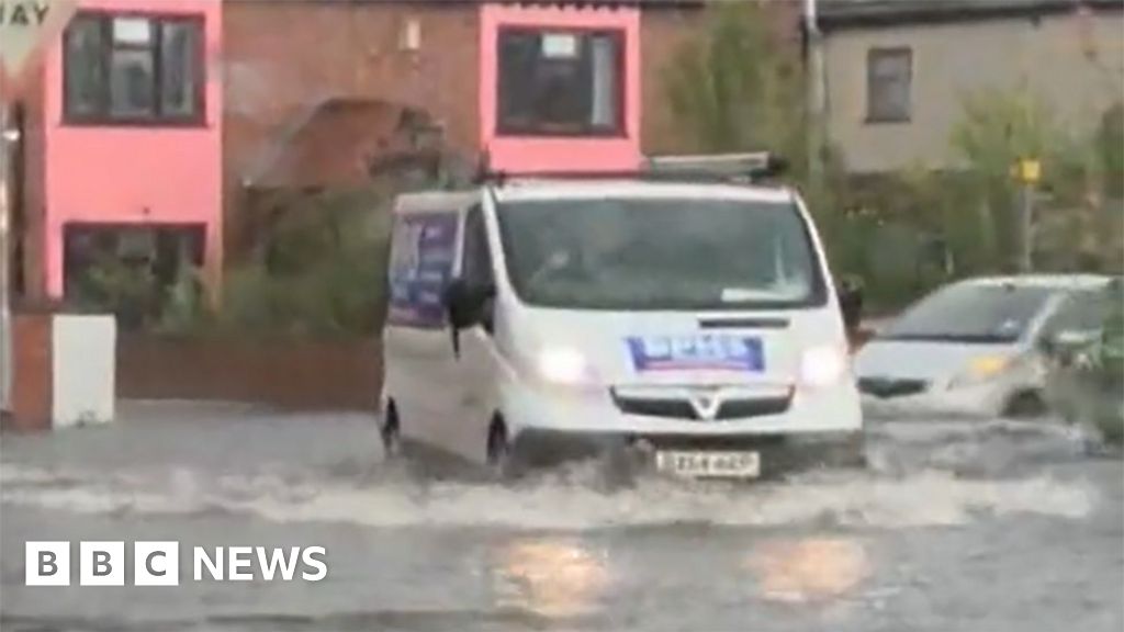 Flash Floods Disrupt Roads, Villages Across Multiple US, UK, India Areas