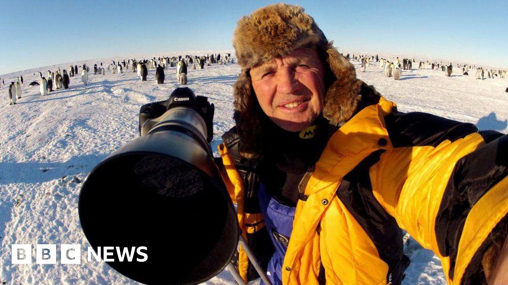 Pioneering wildlife cameraman Doug Allan dies in Nepal