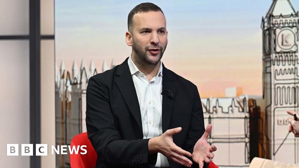 Drugs policy approach needs to change, Polanski says