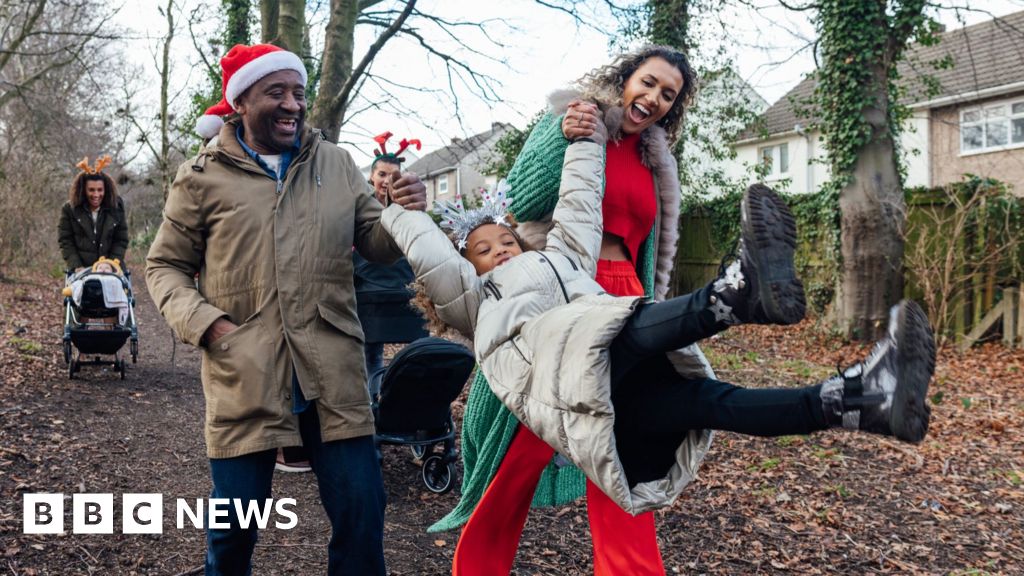 Much of the UK expected to be mild and dry at Christmas