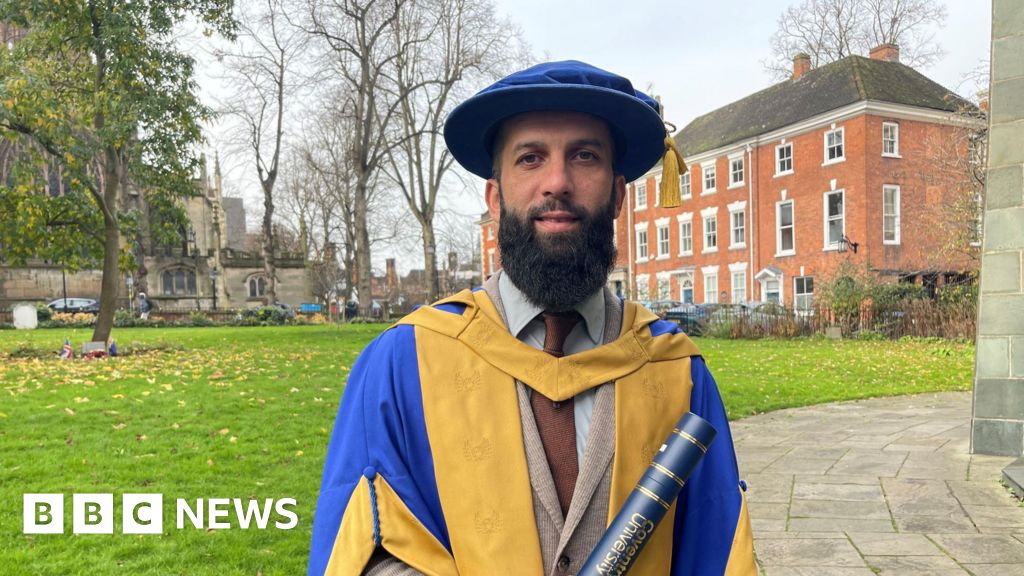 Cricketer Moeen Ali gets honorary degree for ‘outstanding’ contribution