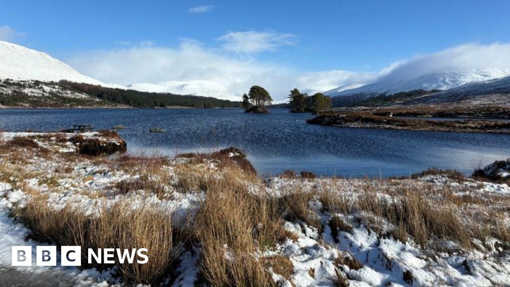 First minister recalls 'moment of peace' as Christmas card revealed