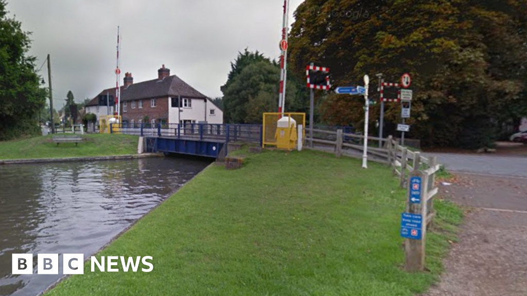 Reading's Aldermaston Bridge to reopen after eight-week revamp 