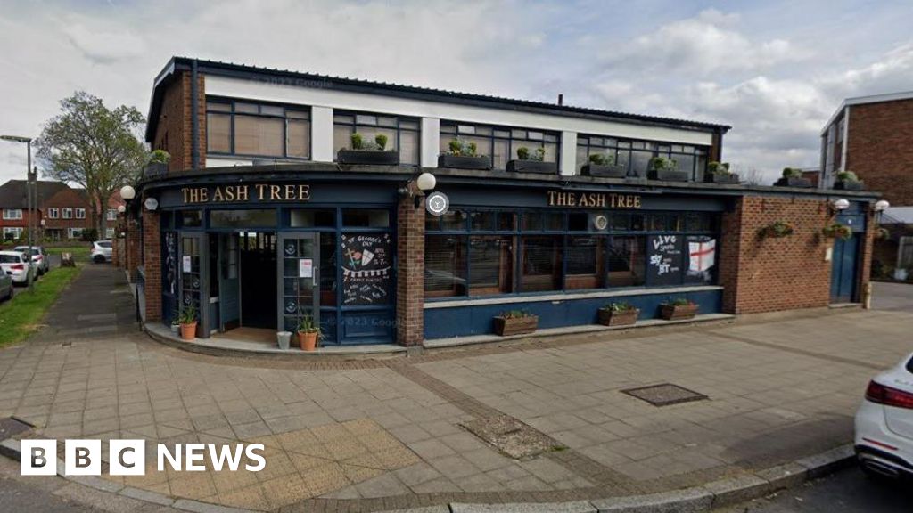 Ashford Sainsbury's application in former pub building