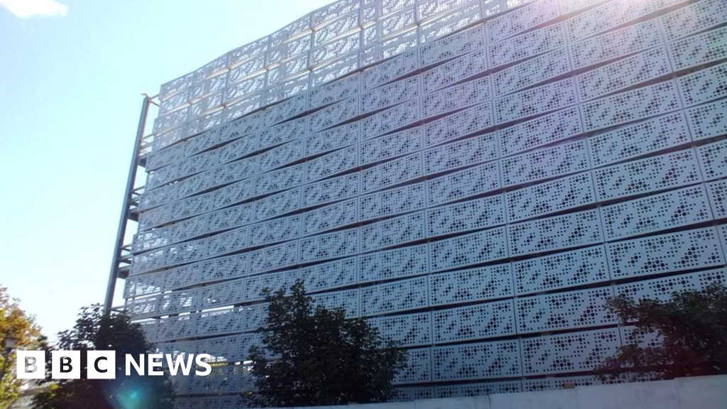 Which US cities have the LA immigration protests spread to?