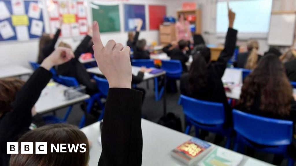 School fines: More South East parents fined for term time holidays