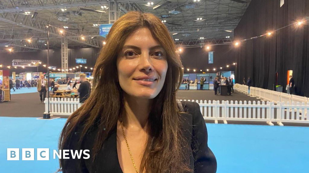 Reform UK's new faces seek to share spotlight with Farage