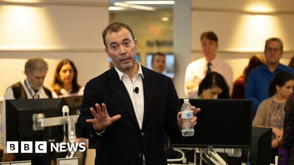 Washington Post chief executive Will Lewis steps down after mass lay-offs thumbnail