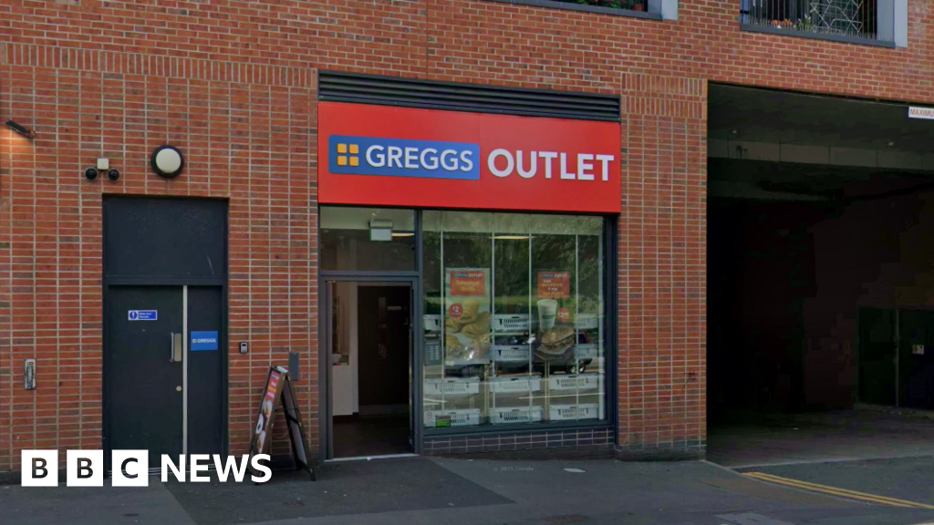 Greggs Outlet Approved to Open in Leeds Conservation Area, Offering Discounted Food