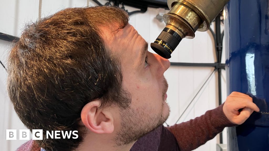 Students eye high-tech plan for Nasa launch watch party