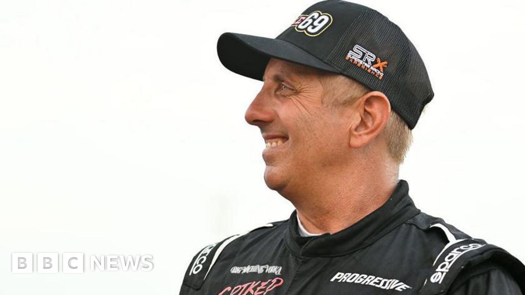 Ex-Nascar driver and family believed to be among seven killed in US aircrash