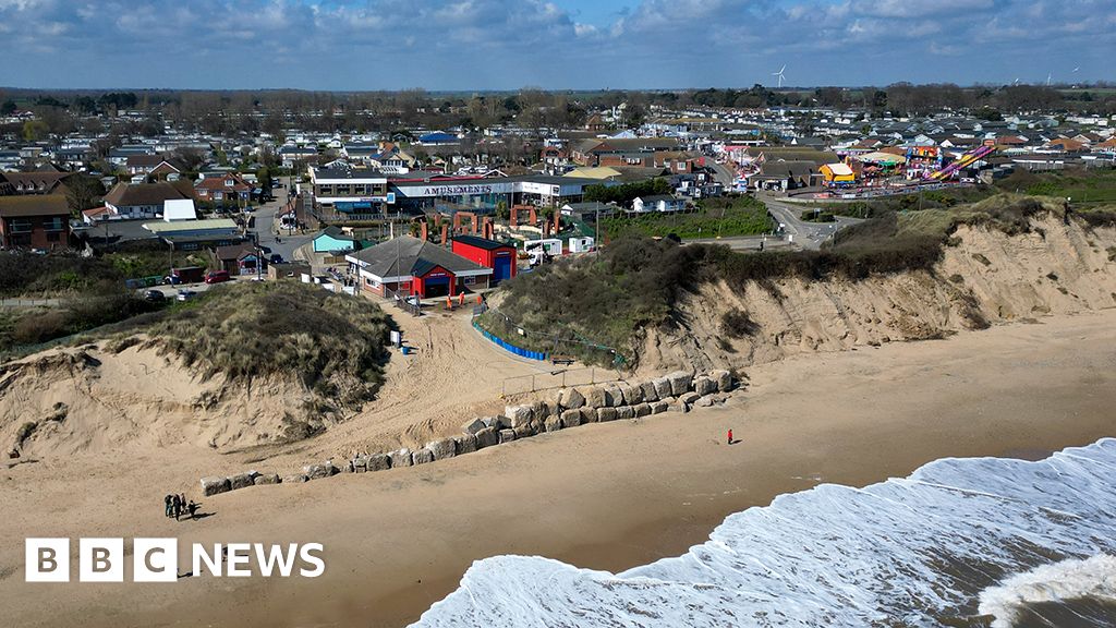 Hemsby beach access returns as coastal defence completed