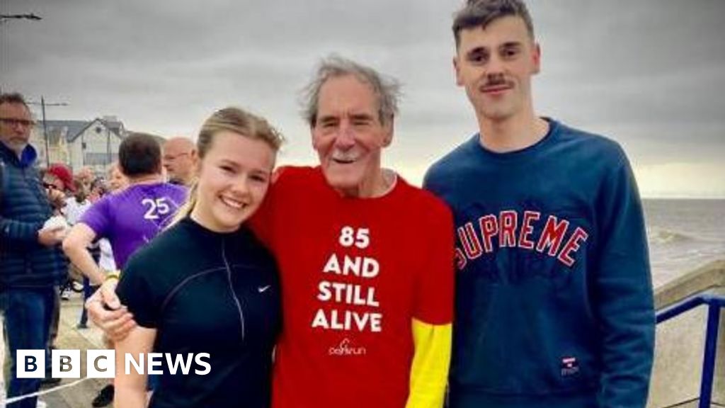 The runner who competed against his great-grandson on his 85th birthday