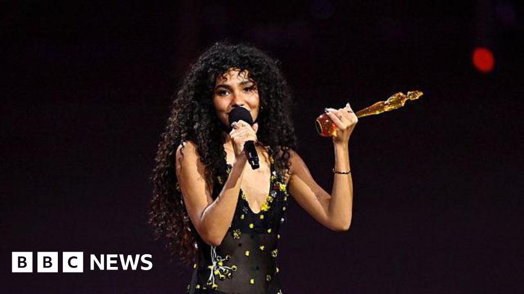 Radio 1's Big Weekend: Calls to urgently bring in ticket tout ban