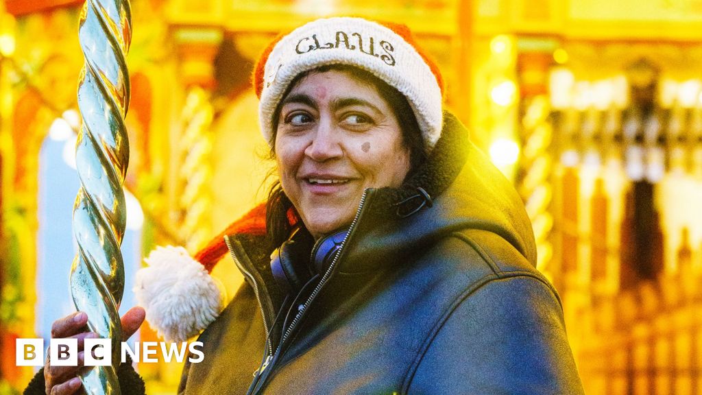 Bend It Like Beckham director has a sequel - and a spin on a Christmas classic