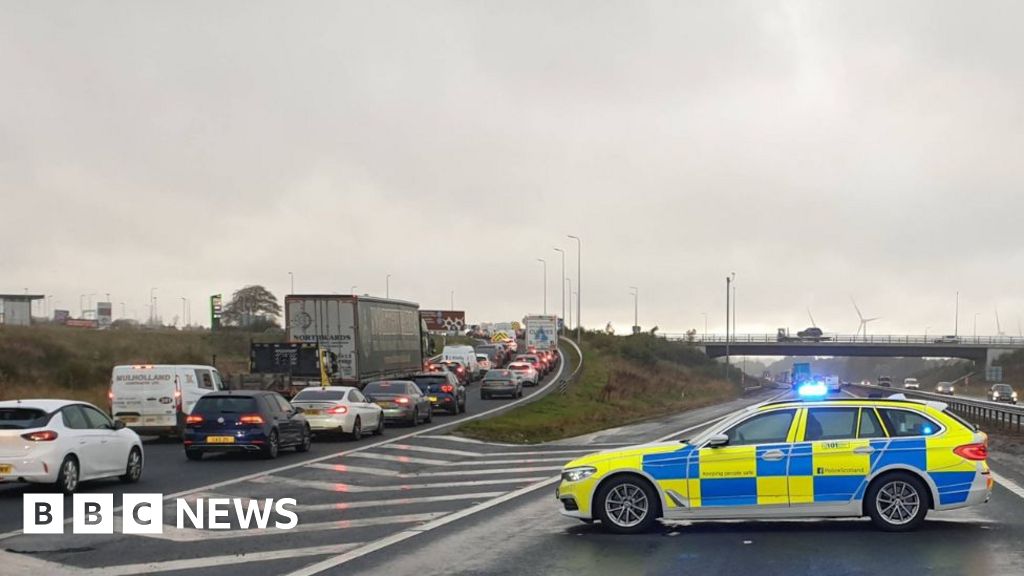 M8 closed and long delays after crash near Harthill Services BBC