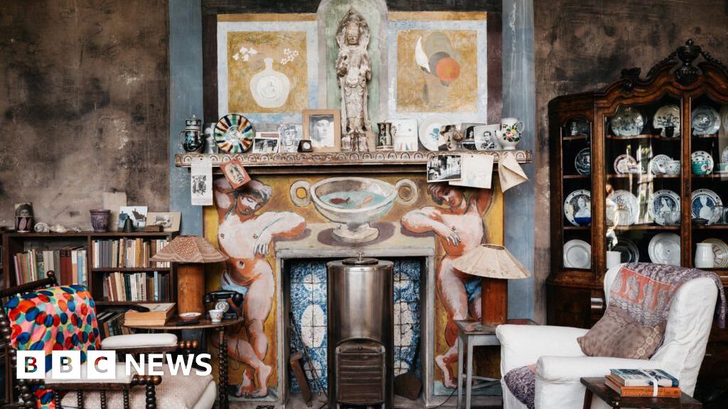 Century-old art studio at Charleston in need of urgent repairs