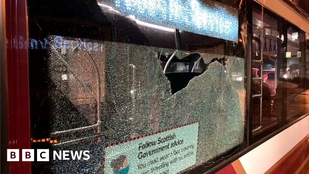 Edinburgh Evening Bus Services Resume After Attacks