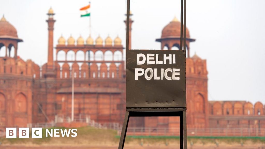 'Robin Hood' of Delhi arrested amid claims of 160 crimes