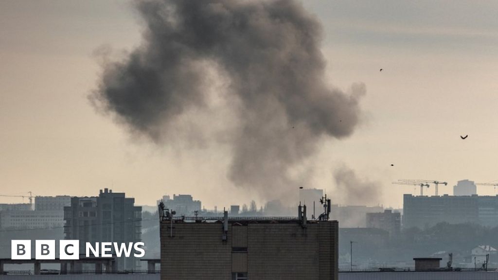 Ukraine war: Explosions hit capital Kyiv