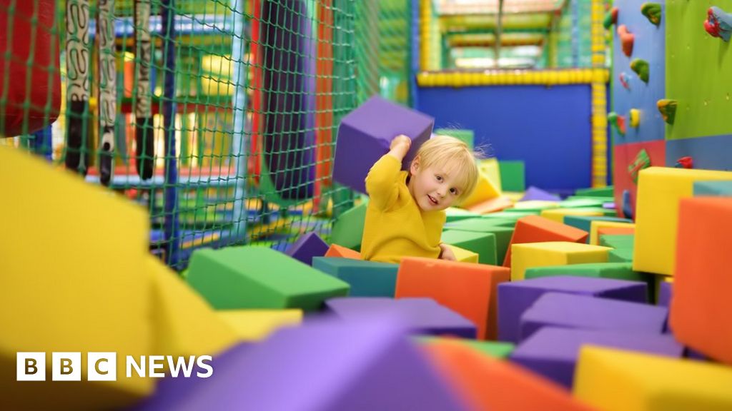 Covid19 More leisure venues to receive Omicron grant BBC News