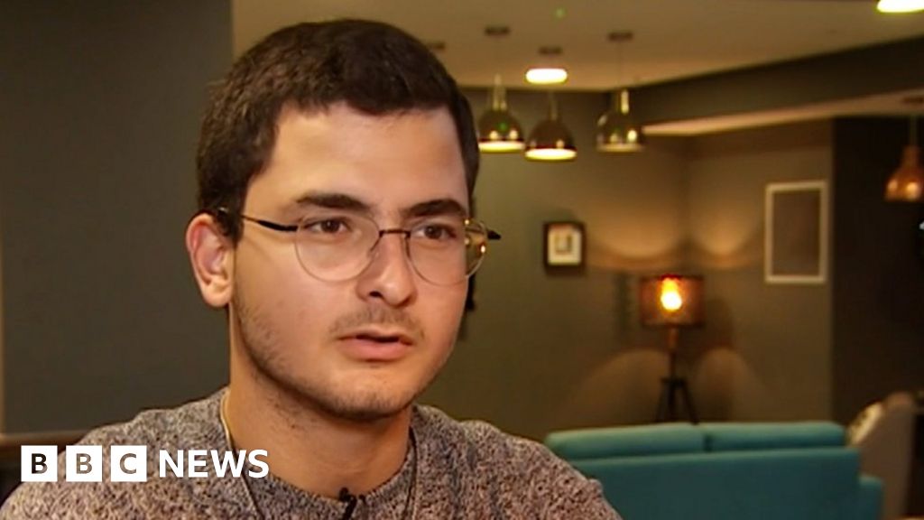 Nottingham: Yabancı öğrenci tamamlanmamış dairelerin iadesini talep ediyor