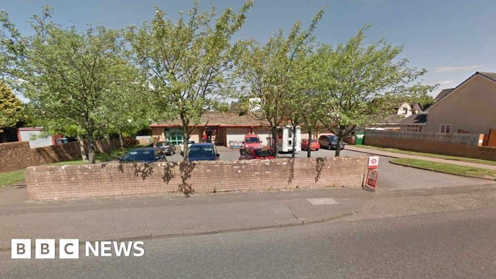 Woman Threatened In Glenboig Post Office Robbery Bbc News