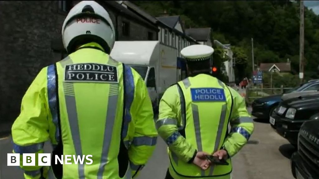 Coronavirus Maximum lockdown penalties rise to £1,920 in Wales