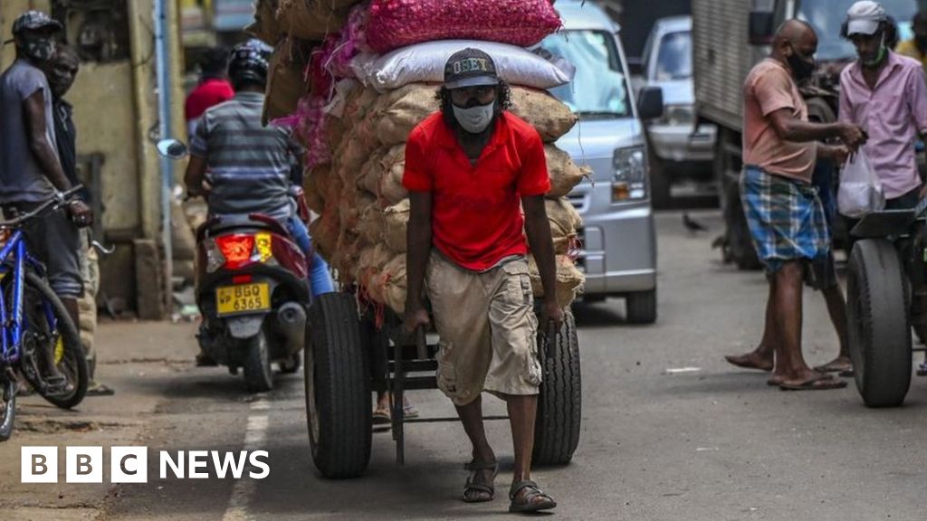 Covid: Sri Lanka in economic emergency as food prices soar