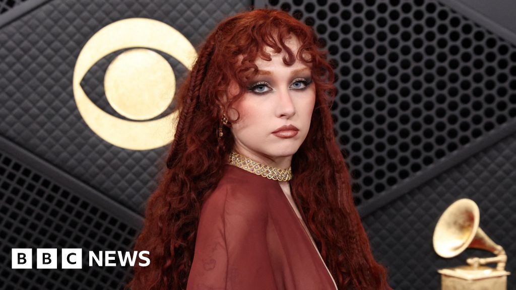 Chappell Roan напуска агенция за таланти, ръководена от Casey Wasserman след разпадането на Epstein