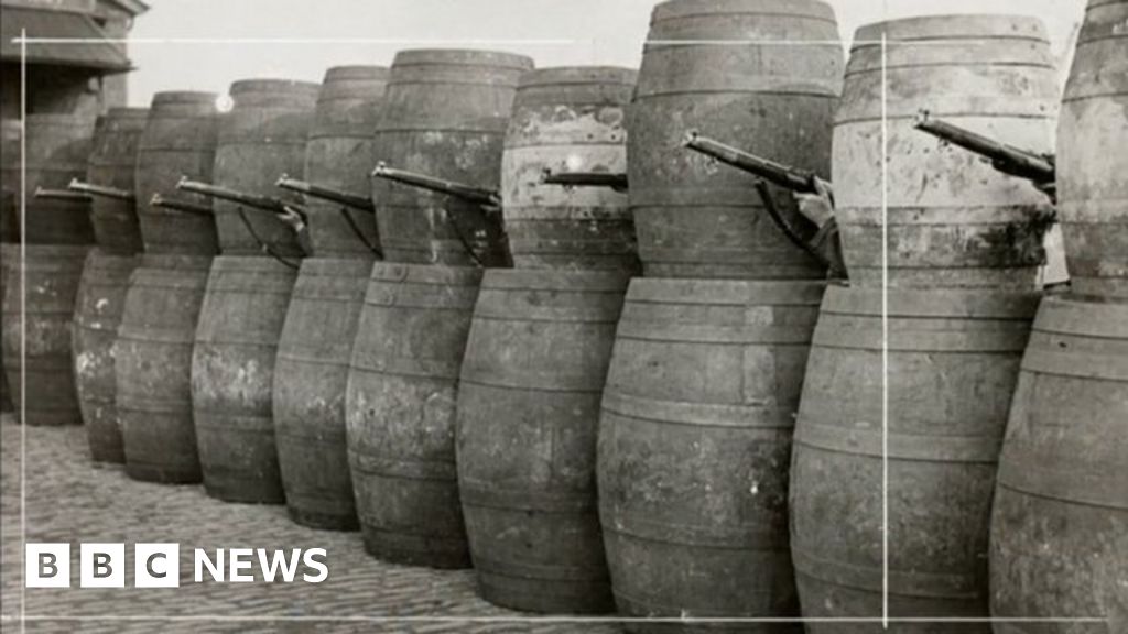 Images of Ireland's 1916 Easter Uprising - BBC News