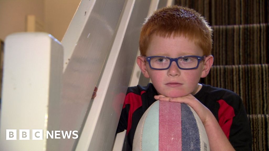 Rugby boy Ryan makes appeal to Irish rugby chiefs over ban on wearing
