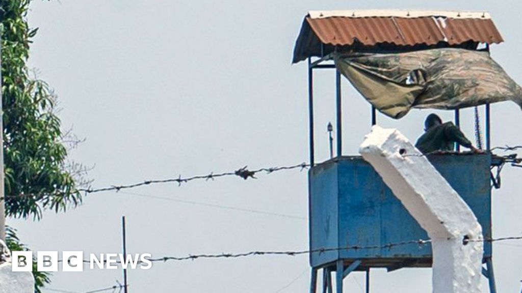 'Hell behind bars' - life in DR Congo's most notorious jail