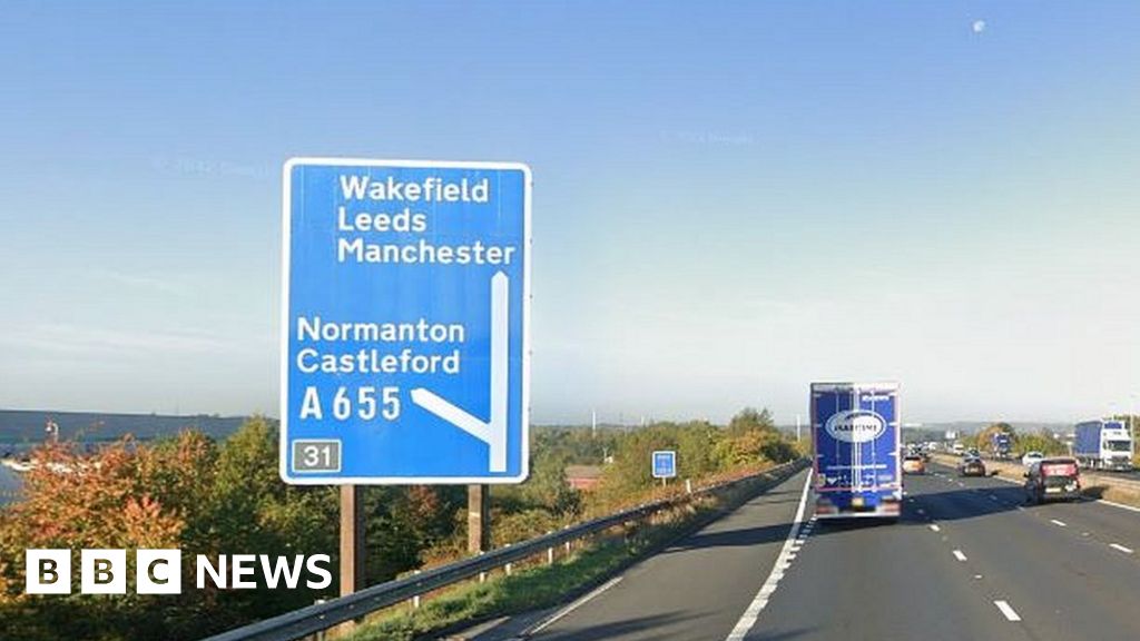 M62 Reopened After Day Long Delays In West Yorkshire Bbc News