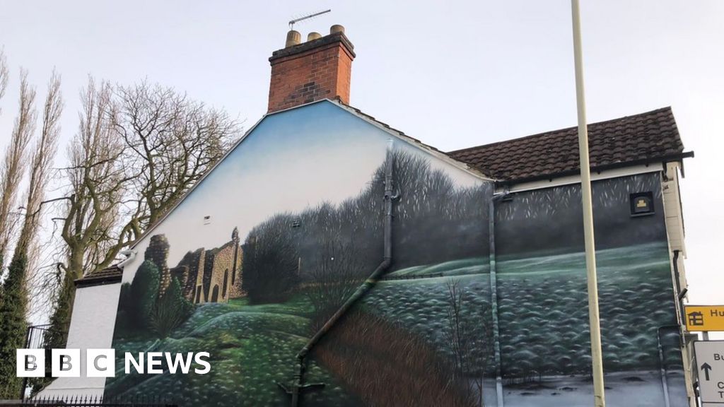 Coalville Hopes for salon mural to attract visitors to town BBC News