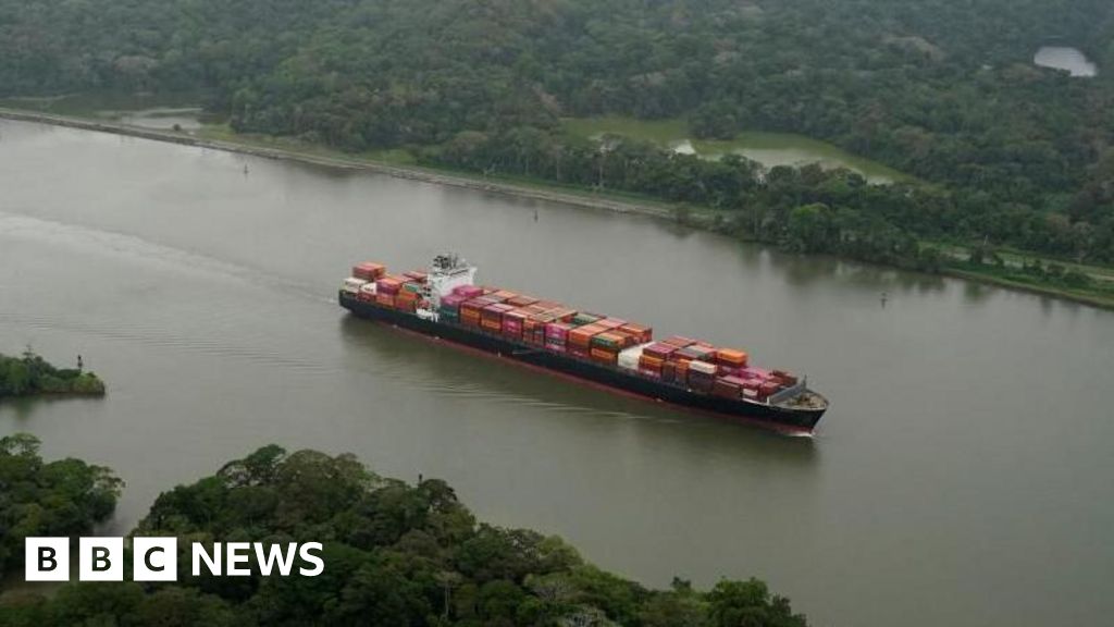 Panama says US ‘spreading lies’ over free canal passage