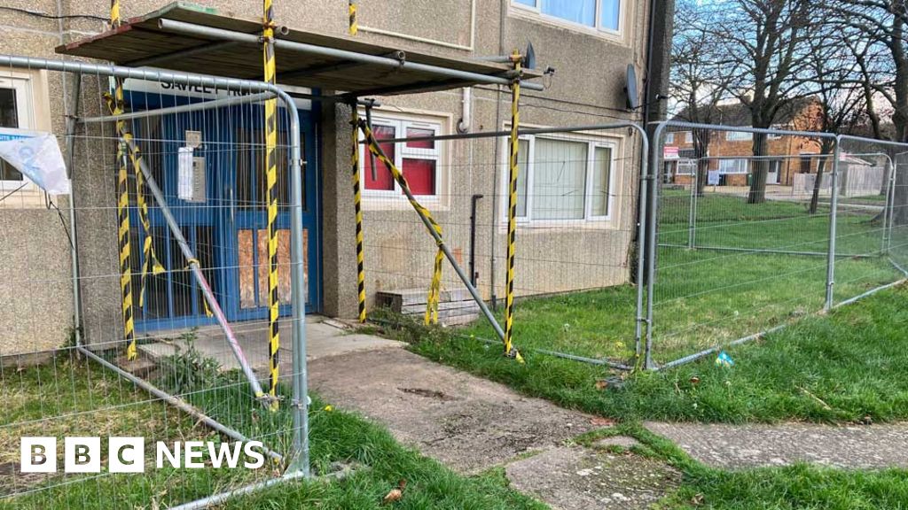 Milton Keynes tenants asked to leave flats over repair costs 