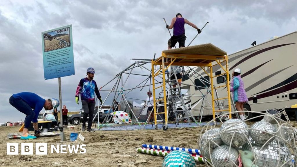 Burning Man: Revellers begin to leave as boggy conditions improve