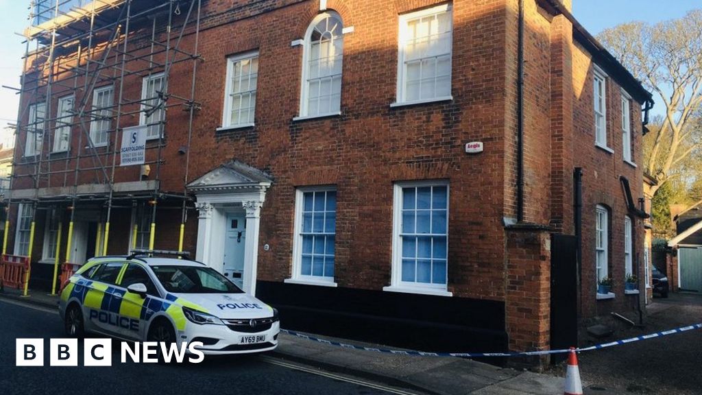 Woodbridge Deaths: Man Killed His Wife And Then Himself - Inquest - BBC ...