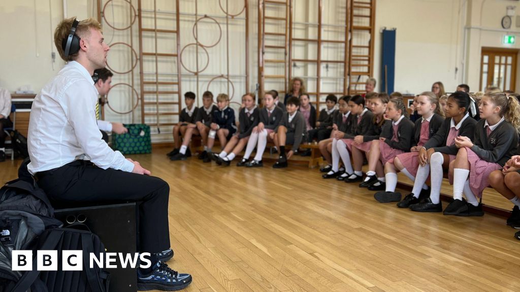 Jersey pupils give positive review of online safety play