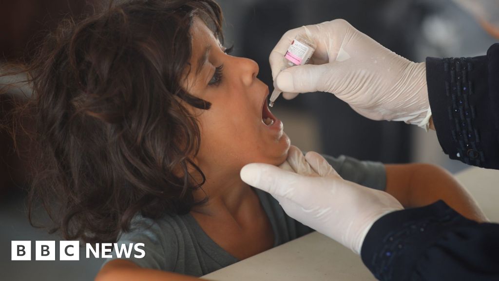 WHO exceeds target for Gaza polio vaccinations