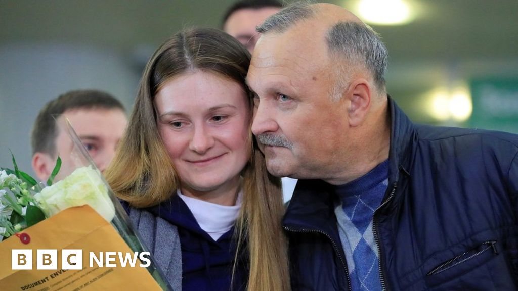 Maria Butina: Russian agent deported from US to Moscow