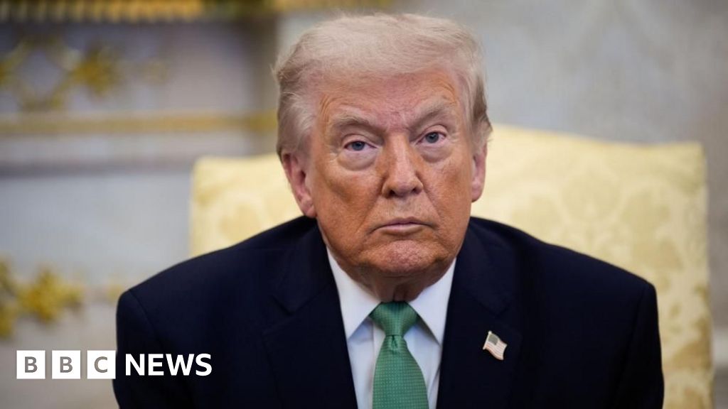 Trump says Nato making 'foolish mistake' over Iran thumbnail