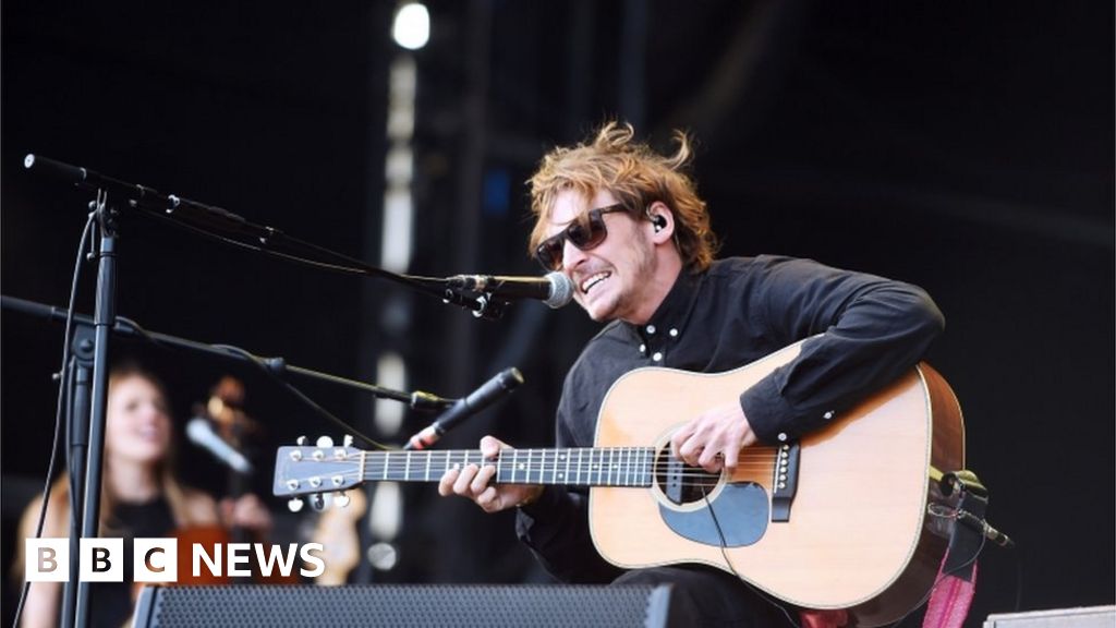 Ben Howard's communal farm for Bantham approved