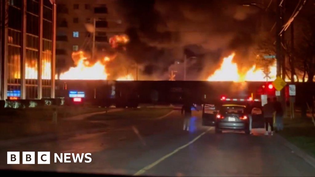 Train cars catch fire while moving through Ontario