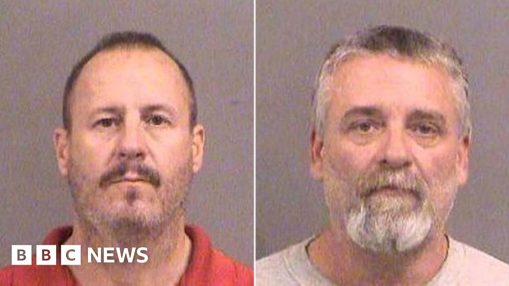 Kansas mosque Three men accused of plot to bomb Somalis BBC News